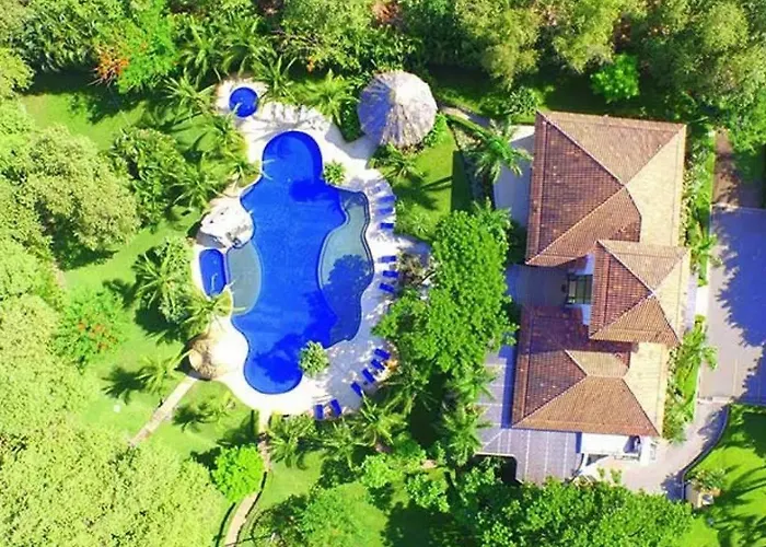 Cozy Cocobay Retreat House With Private Jacuzzi Coco