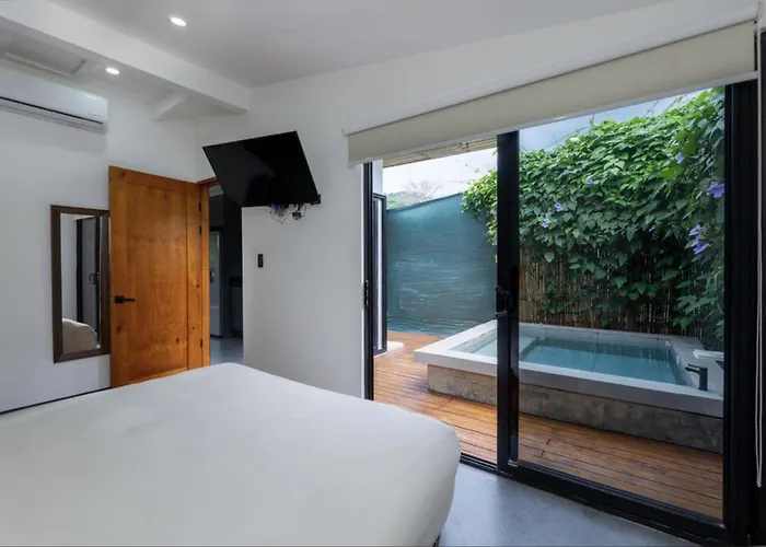 Сasa de vacaciones Cozy Cocobay Retreat House With Private Jacuzzi *